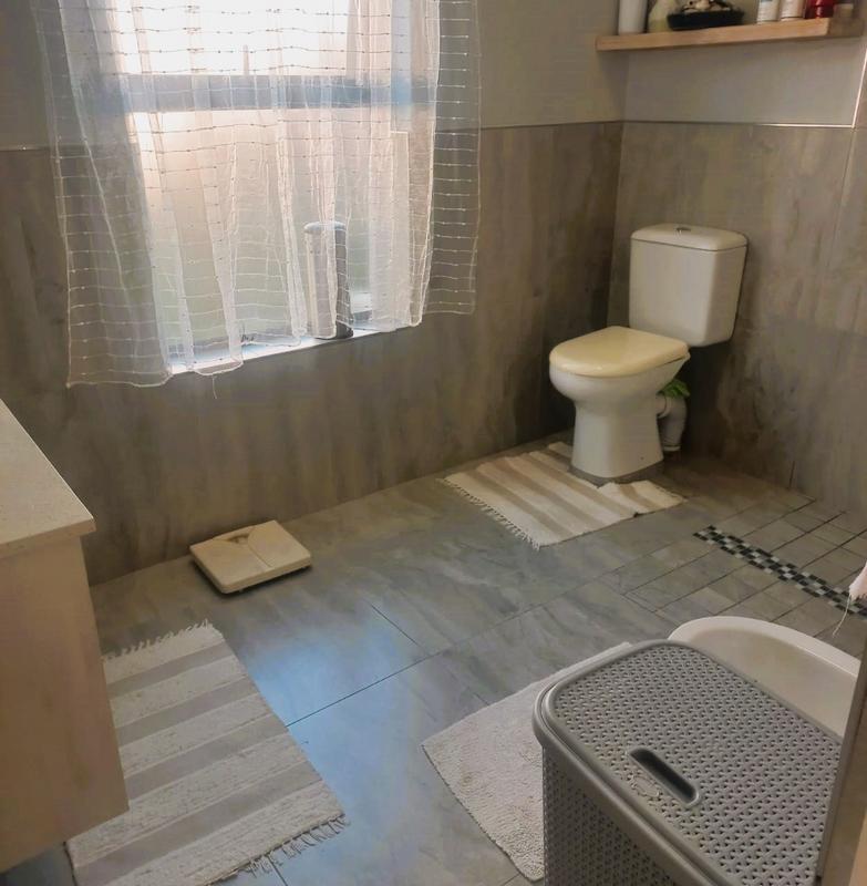 3 Bedroom Property for Sale in Somerset West Western Cape